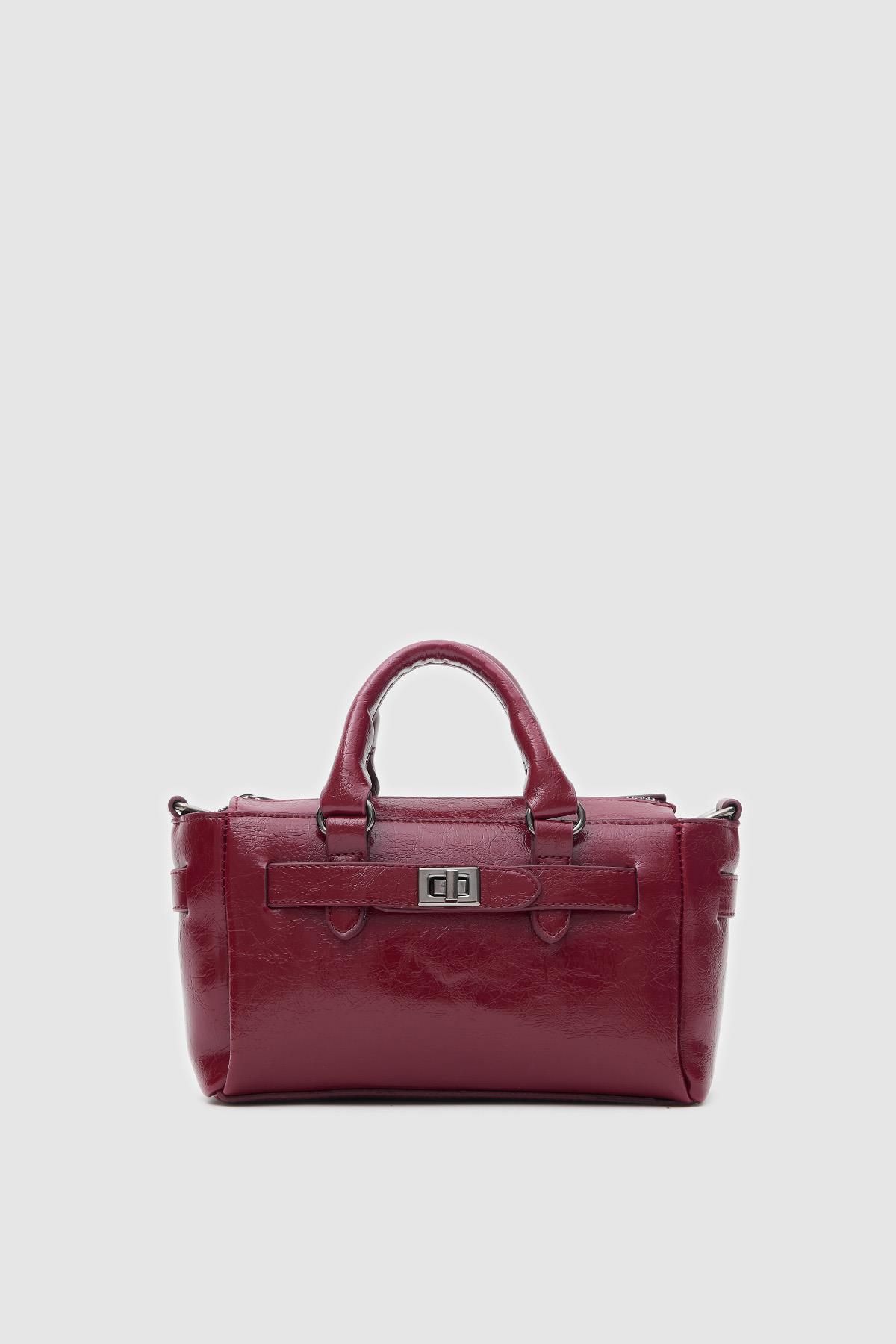 Chic Burgundy Handbag